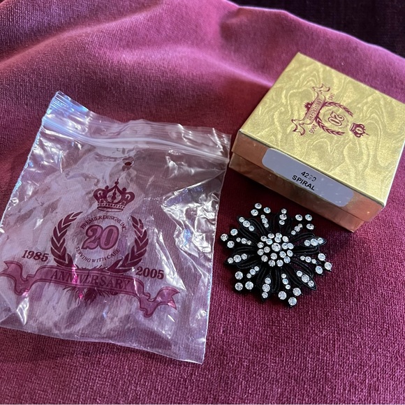 Vintage Costume Jewelry Pin and Pendent Premier Designs 4299 Spiral - Picture 5 of 6